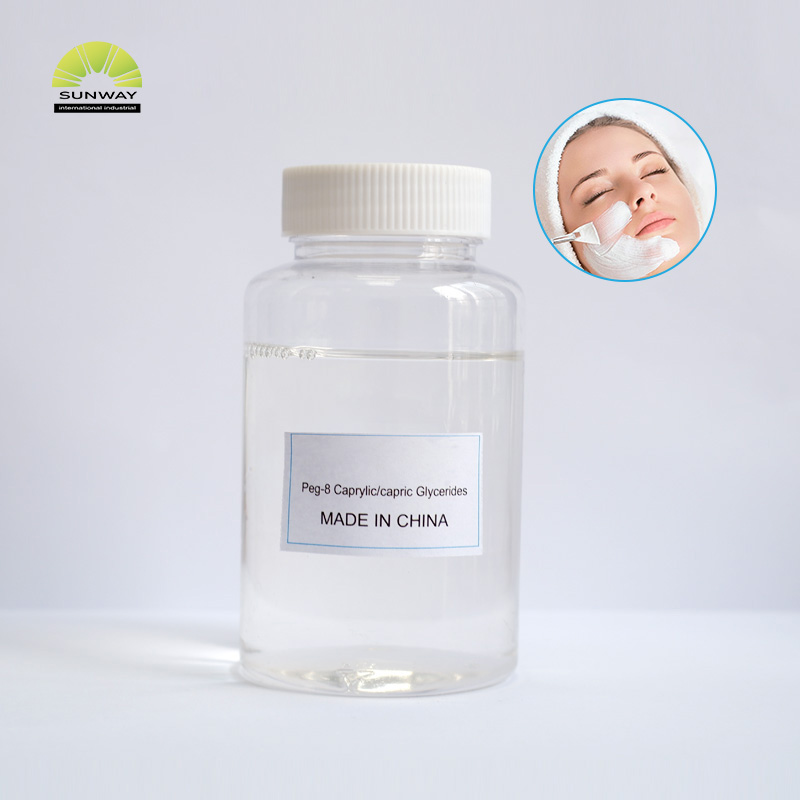 Suministro de fábrica de materias primas químicas diarias: glicéridos caprílicos/cápricos Peg-8